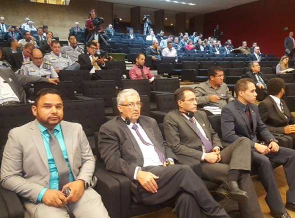 Relator vai propor mudança na Constituição para permitir unificação das polícias civil e militar
