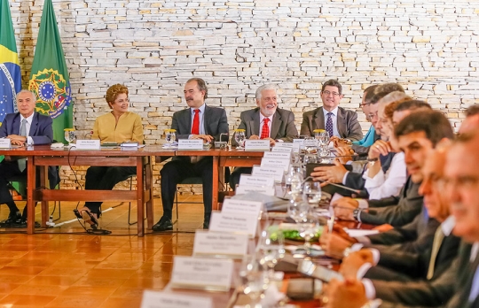  presidente da República, Dilma Rousseff, em sua primeira reunião com os 39 ministros