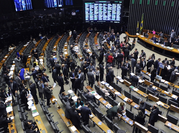 Projeto amplia conceito de legítima defesa no Código Penal